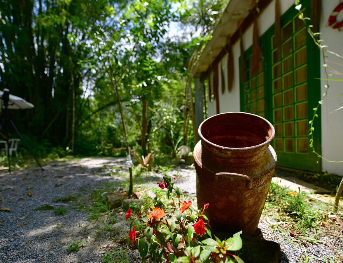 Вилла Casa A Beira Do Rio Jaguareguava Na Mata Atlantica Em Bertioga Sp Экстерьер фото